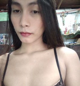 Ladyboy_kitkat