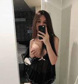 LadyboyGina
